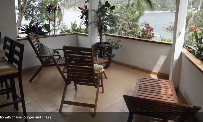 Yelapa Apartamento | Near Yelapa central with bay view