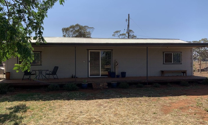 North Yalgogrin Casa | Aseado y ordenado Granny Flat