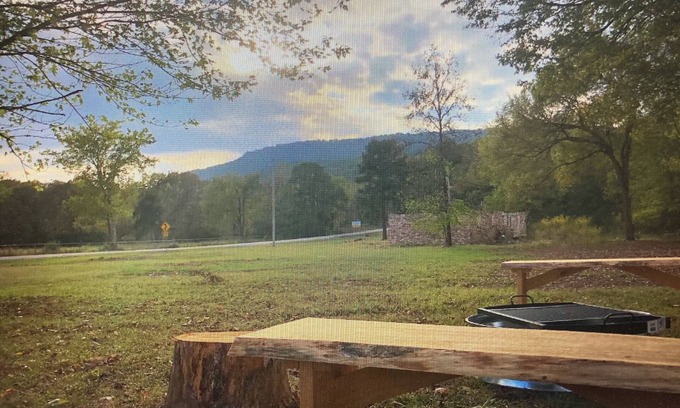 Russellville Casa | Nebo Trails Base Camp