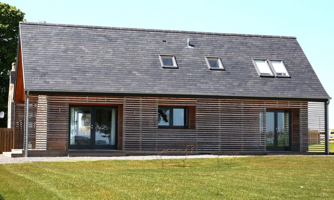 Inverurie Cabaña | Nef-Stedi, INVERURIE