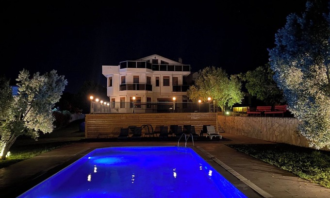 Urla Villa | Nefes URLA Villa
