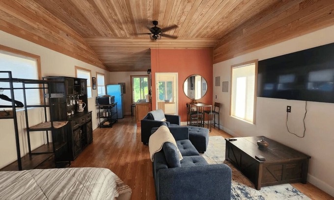 Vernonia Apartamento | Nehalem Acres