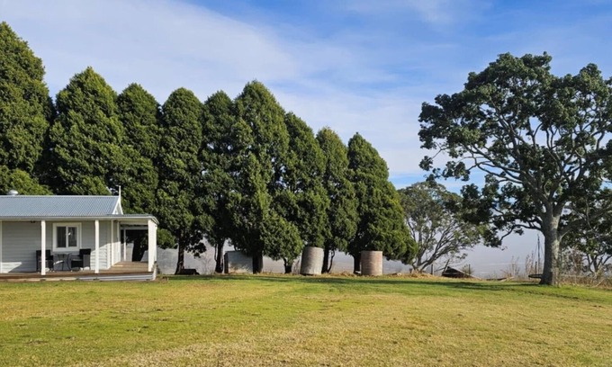 Buckajo Cabaña | Nelba Cottage Buckajo ~ spectacular rural views near Bega!