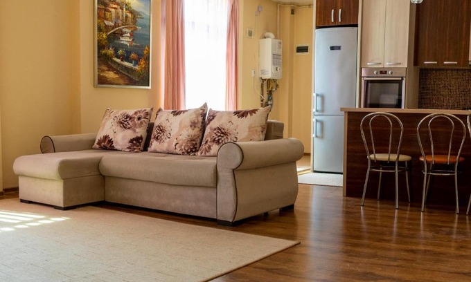 Centrul Nou Apartamento | Nema s Apartment 1