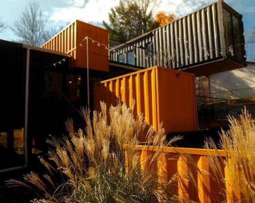 Smallwood Casa | Neo Nature Container Box- Hot Tub, Wood Pizza Oven