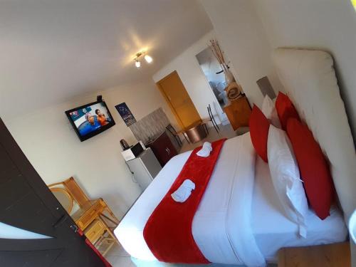 Eikenbosch Apartamento | Neo & ruks guest houses Boston Belleville 4