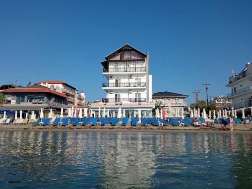 Katerini Hotel | Nepheli