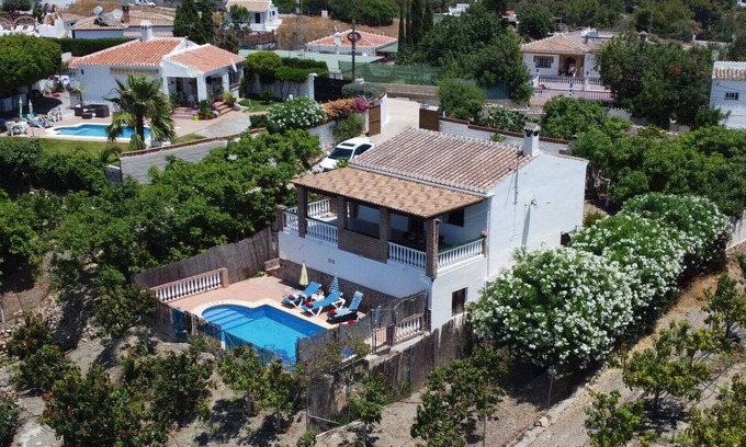 Nerja Chalet De Esquí | Nerja 086