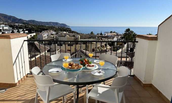 Chimenea Apartamento | Nerja Paradise Rentals - Apartamento Chimenea C1D