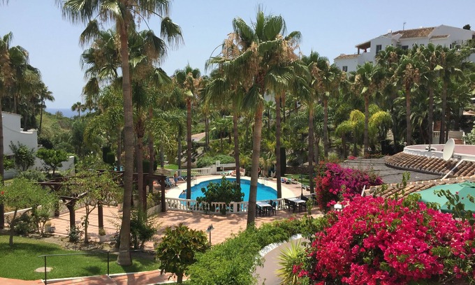 Oasis del Capistrano Villa | Nerja, Pueblo Villa, 2 dormitorios en el hermoso Oasis de Capistrano