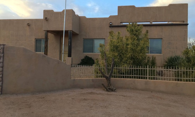 Apache Junction Casa | ¡Nuevo listado! Desert Getaway en las Montañas de la Superstición!