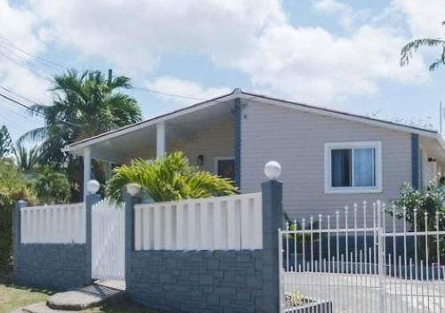 Dickenson Bay Casa | Nestled Vacation Home in St Johns Antigua