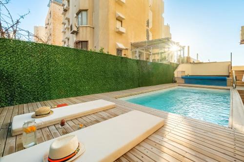Netanya Apartamento | Netanya Beachfront Bliss Apartments
