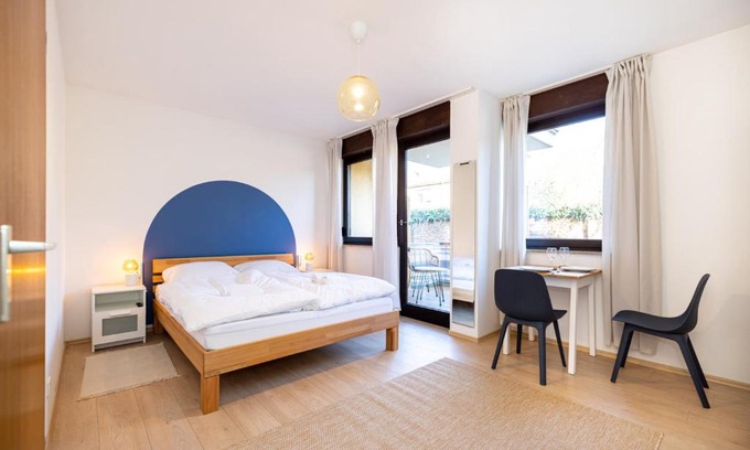 Zellerau Apartamento | Nette Apartments mit Terrasse