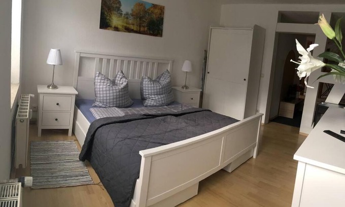 Nordliche Muhlenvorstadt Apartamento | Nette Wohnung gute Austattung Parkplatz Terrasse