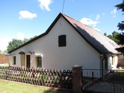 Lubben Casa | Nettes Ferienhaus in Hartmannsdorf mit Garten, Terrasse und Grill