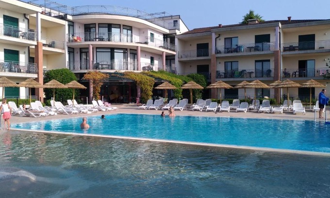 San Benedetto di Lugana Apartamento | Nettuno Residence Hotel