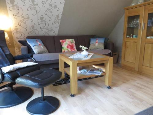 Neuschoo Apartamento | NEU! Ferienwohnung Sonnenschein OG