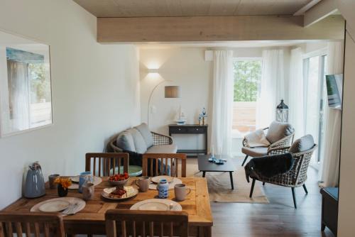 Sagard Casa | NEU "Rügen Resørt Sagard" großzügige, gemütliche Doppelhaushälfte "Helena" mit Terrasse