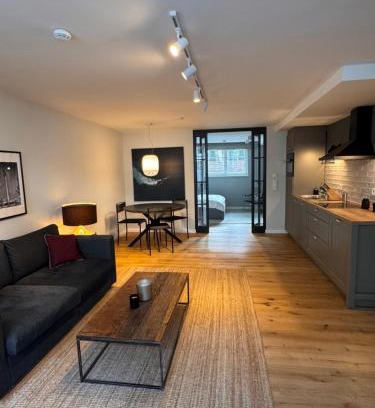 Kleinmachnow Apartamento | Neue 2 Zimmer Wohnung im Grünen mit Terrasse und Platz