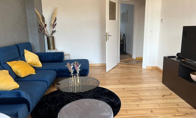 Siemensstadt Apartamento | Neue, Sanierte, Modernisierte /komplett Möblierte Wohnung Charlottenburg/ Berlin