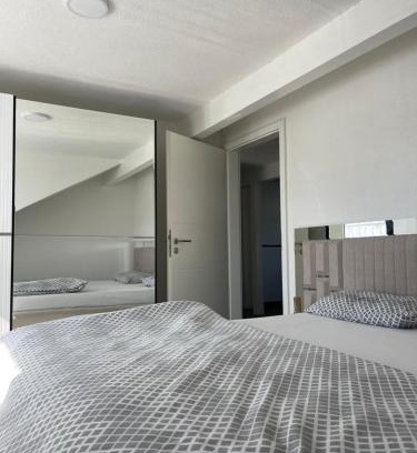 Tuttlingen Apartamento | Neue stilvolle Wohnung in Tuttlingen