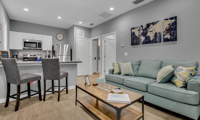 Tampa Heights Apartamento | New 1/1 :Loft Minutes From Heart of Tampa -Unit C