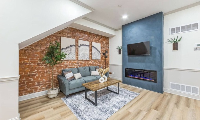 North Philadelphia West Apartamento | New 2/2 Across from Fairmount Park | 10 mins to DT
