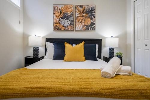 Southeast Calgary Casa | NEW! 2BR Private Suite SE Calgary - FREE Banff Pass, Netflix, Parking!