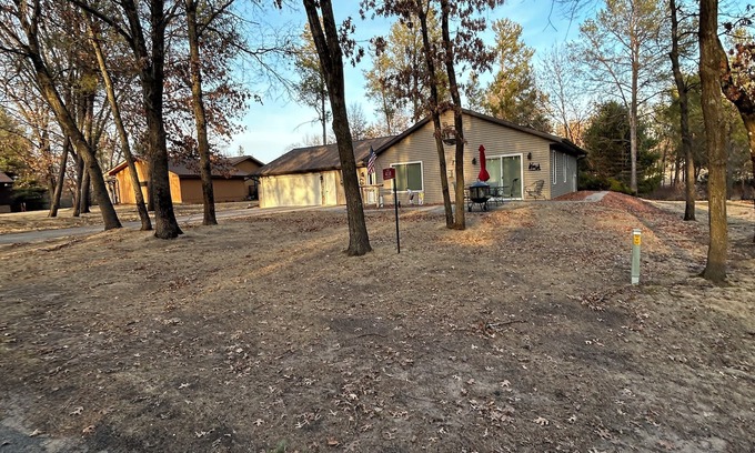 Rome Casa | New 3-brm, on Lake Arrowhead Golf Course, near Sand Valley, a golf mecca awaits!