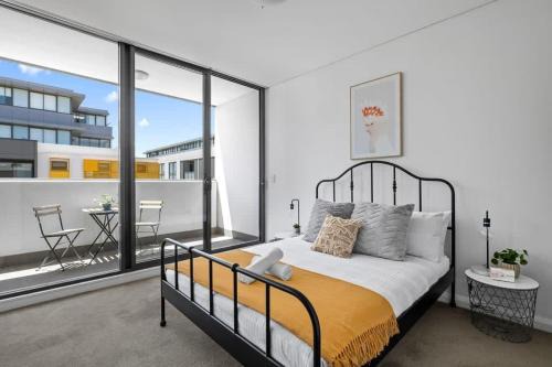 Kingsgrove Apartamento | NEW 3BR Apt in Kingsgrove Sleeps 7