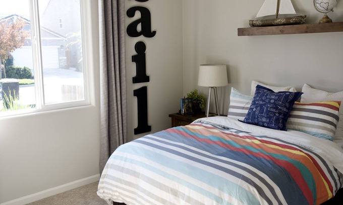 Visalia Casa | New 4B Home / Sequoia, EV, +More