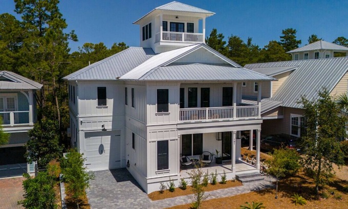 Lakeside at Blue Mountain Beach Casa | New 4BR Home w Bikes & Golf Cart in Blue Mnt. Experience Luxury at Coastal Pines