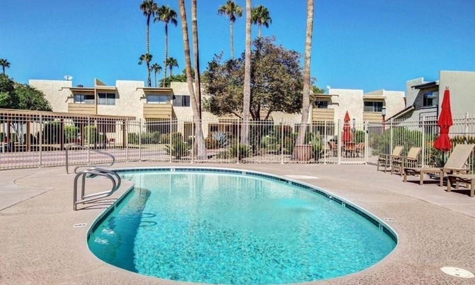 South Scottsdale Casa | New *5*STAR Listing! Poolside, Old Town Scottsdale Condo/TownHome