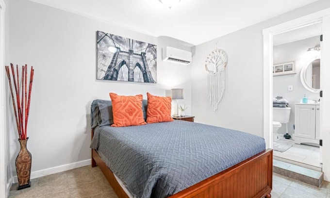 Oakford Park Apartamento | New 506 · Hidden Gem Effiency Studio! Perfect Location.
