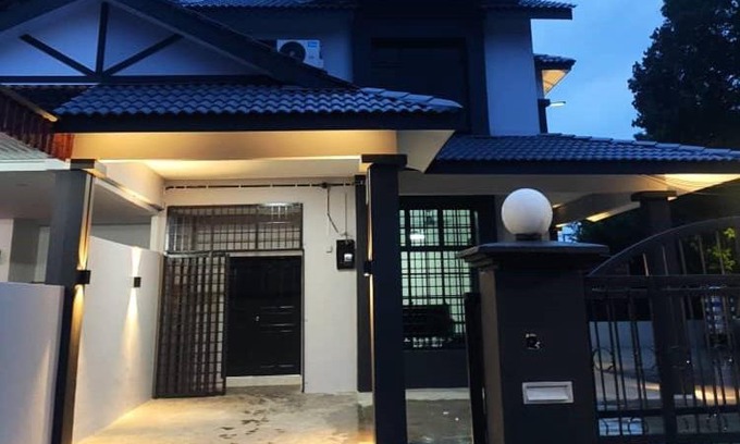 Bukit Bakri Casa | NEW 55 Homestay Corner Lot Spacious House in Bukit Bakri Muar