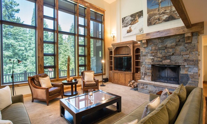 Salt Lake Mountain Resorts Apartamento | NEW! 9201 - Silver Aspen - Five Bedroom + Loft Luxury Townhome