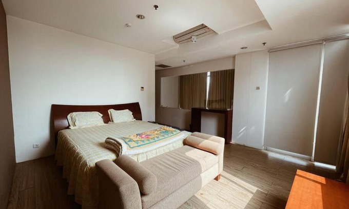Gading Apartamento | New Affordable Premium Staycation 3 Bed 3 Bath