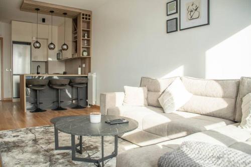 Vozdovac Apartamento | New ALux cozy apartment + garage