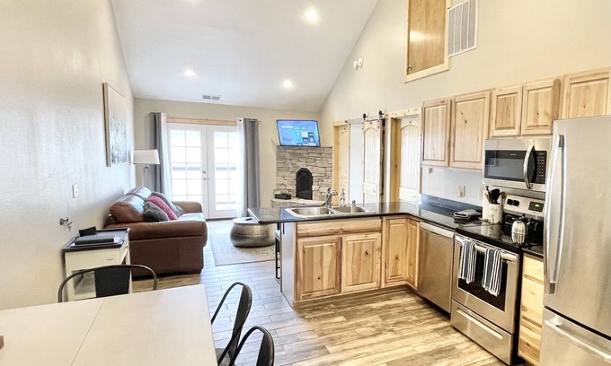 Angel Fire Condominio | New Angel Fire Condo!