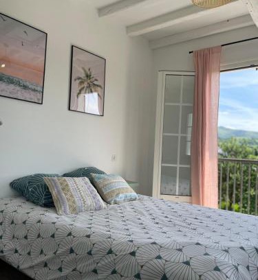 Espelette Apartamento | New apartment, mountain view, Espelette, 1er etage