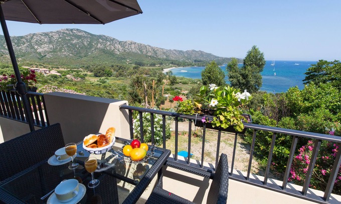 Saint-Florent Apartamento | Nuevo apartamento con magníficas vistas de la playa de la Roya