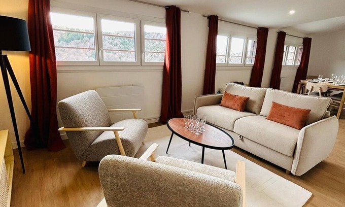 Mont-Dore Apartamento | New : Appartement Vue Montagne à 800 M du Centre du Mont Dore