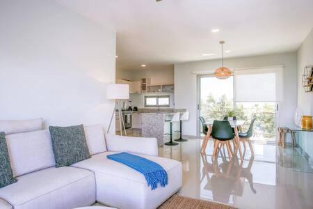 Ejidal Apartamento | New Apt in Residential Area with Amenities & 24hr Security