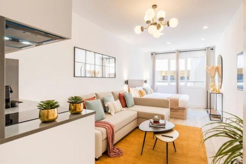 Recoletos Apartamento | NEW APT in the heart of Madrid