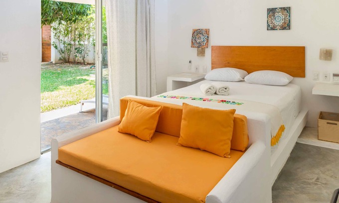 Emiliano Zapata Apartamento | NEW! Beach 660 mts, Tropical Garden, Pool, BBQ