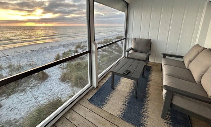 Cape Haze Condominio | NEW!!! Beach front with unbelievable views!