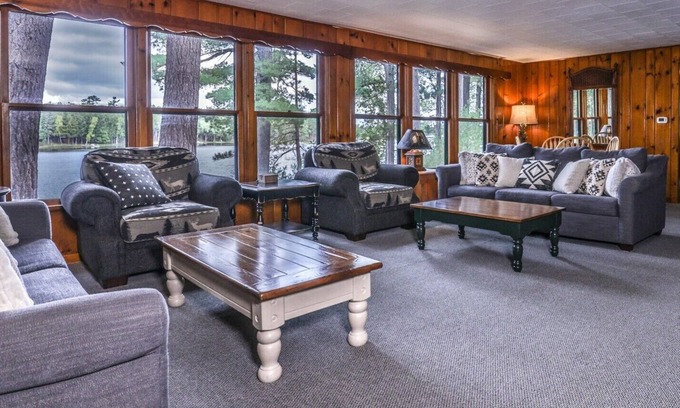 St Germain Casa | NEW! Beautiful 6 bedroom home on Little Saint Germain Lake