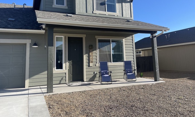 Bellemont Casa | New Bellemont Home that sleeps 10. Just 12 Miles to Downtown Flagstaff.