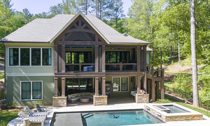 Lake Oconee Casa | NEW Berry Good Available Monthly
